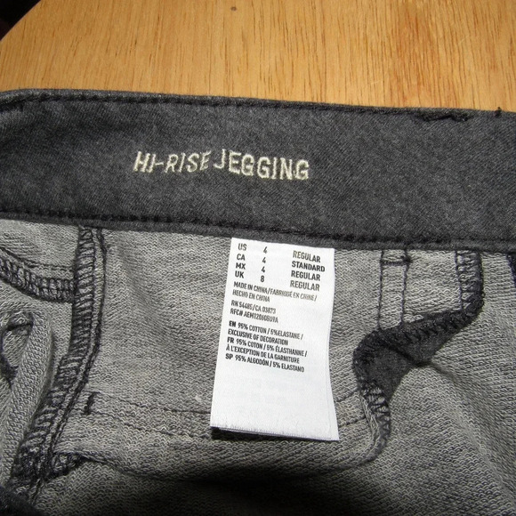 American Eagle Stretch Gray Hi-Rise Jeggings Sz 4 - Picture 2 of 6